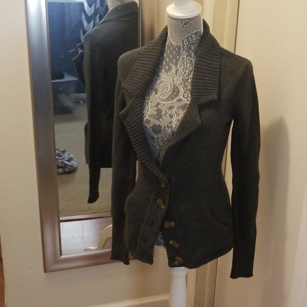 Grey cardigan